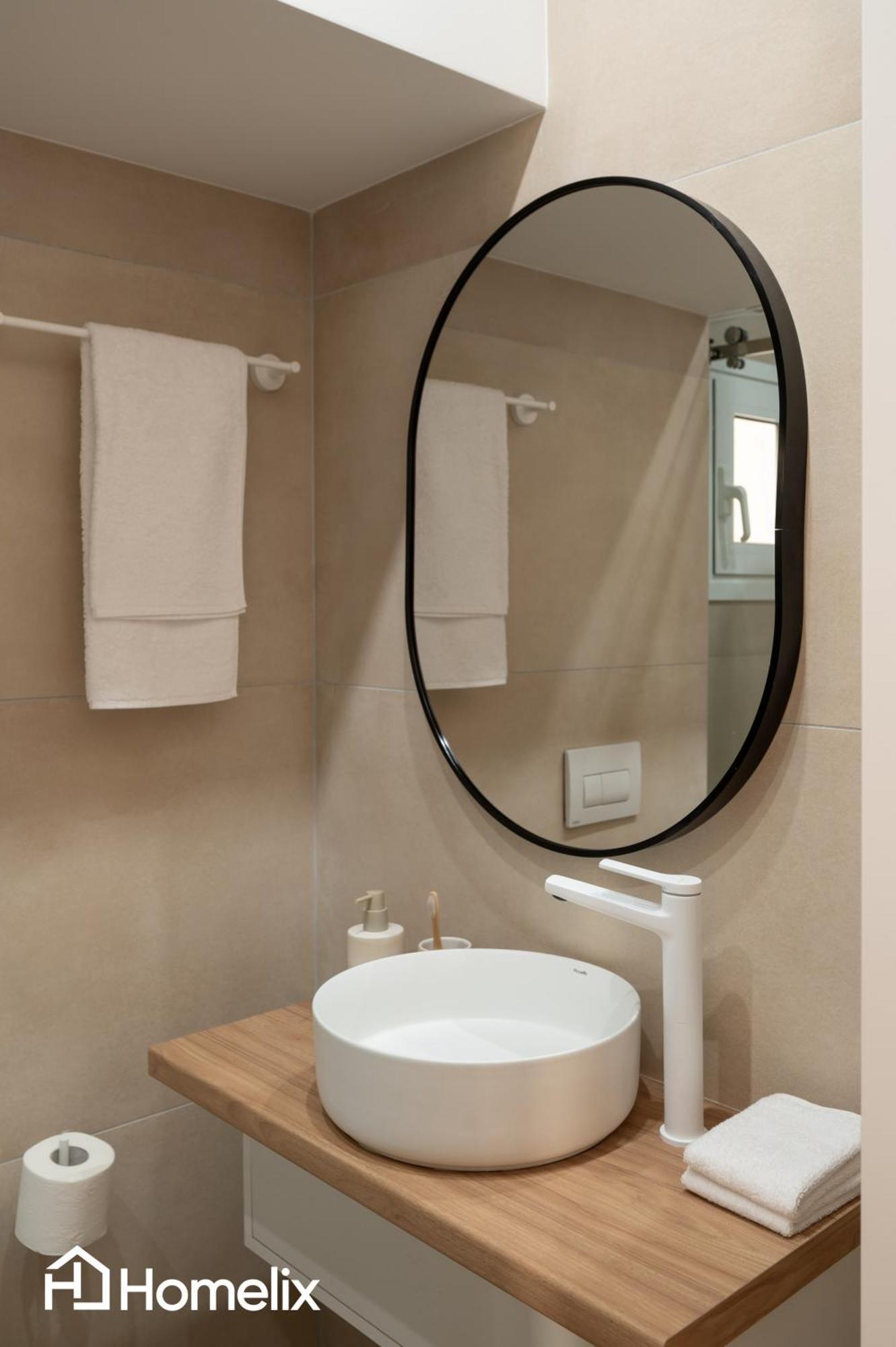 Amaya - Sea View Suites Халкис Екстериор снимка