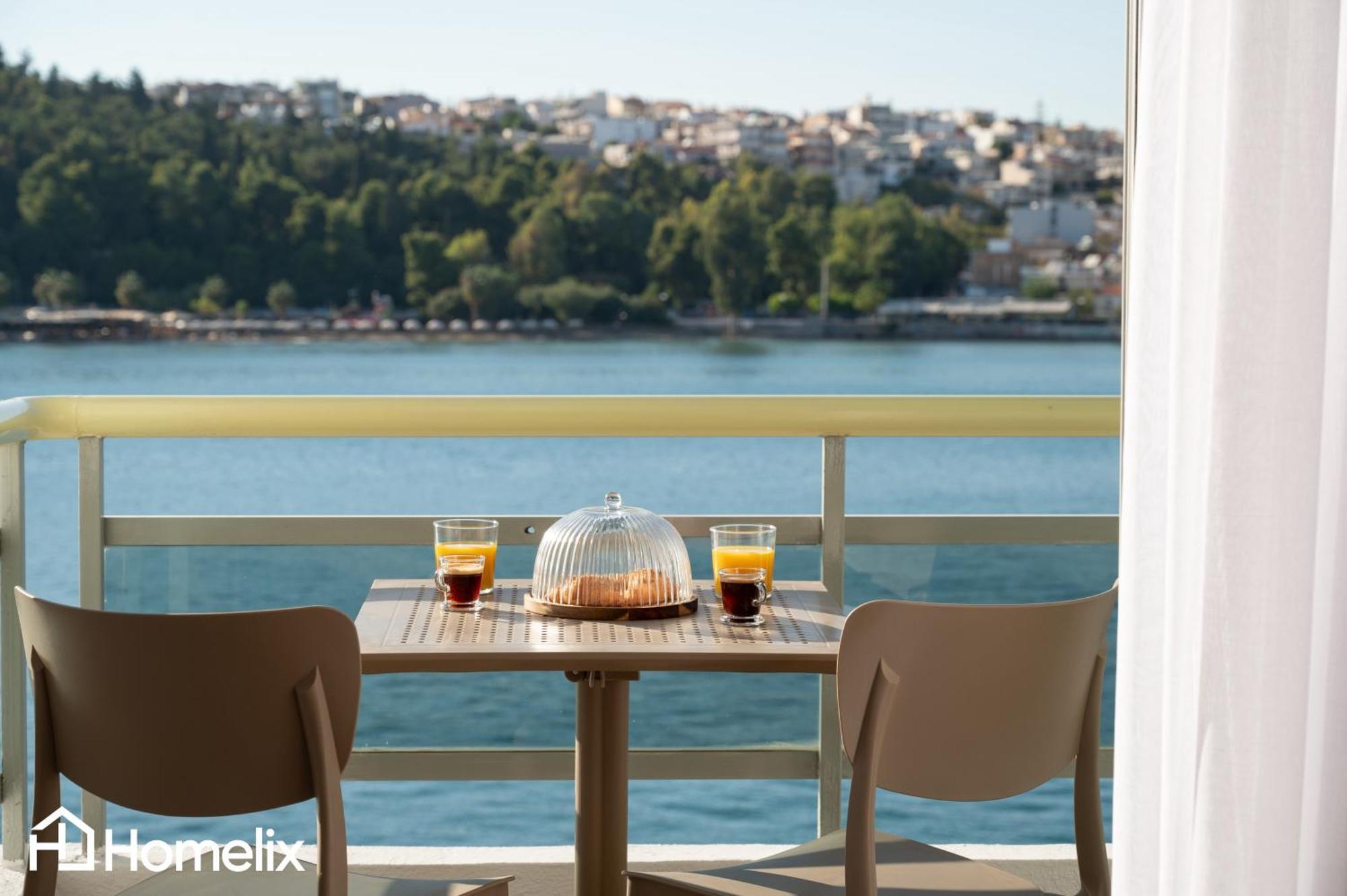 Amaya - Sea View Suites Халкис Екстериор снимка