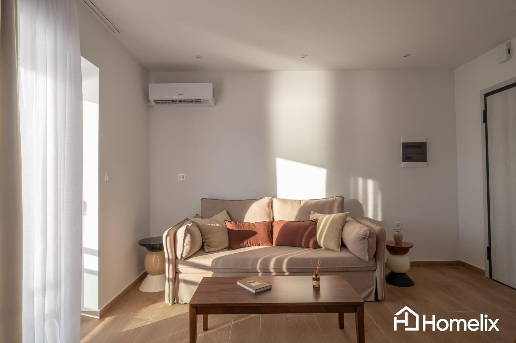 Amaya - Sea View Suites Халкис Екстериор снимка